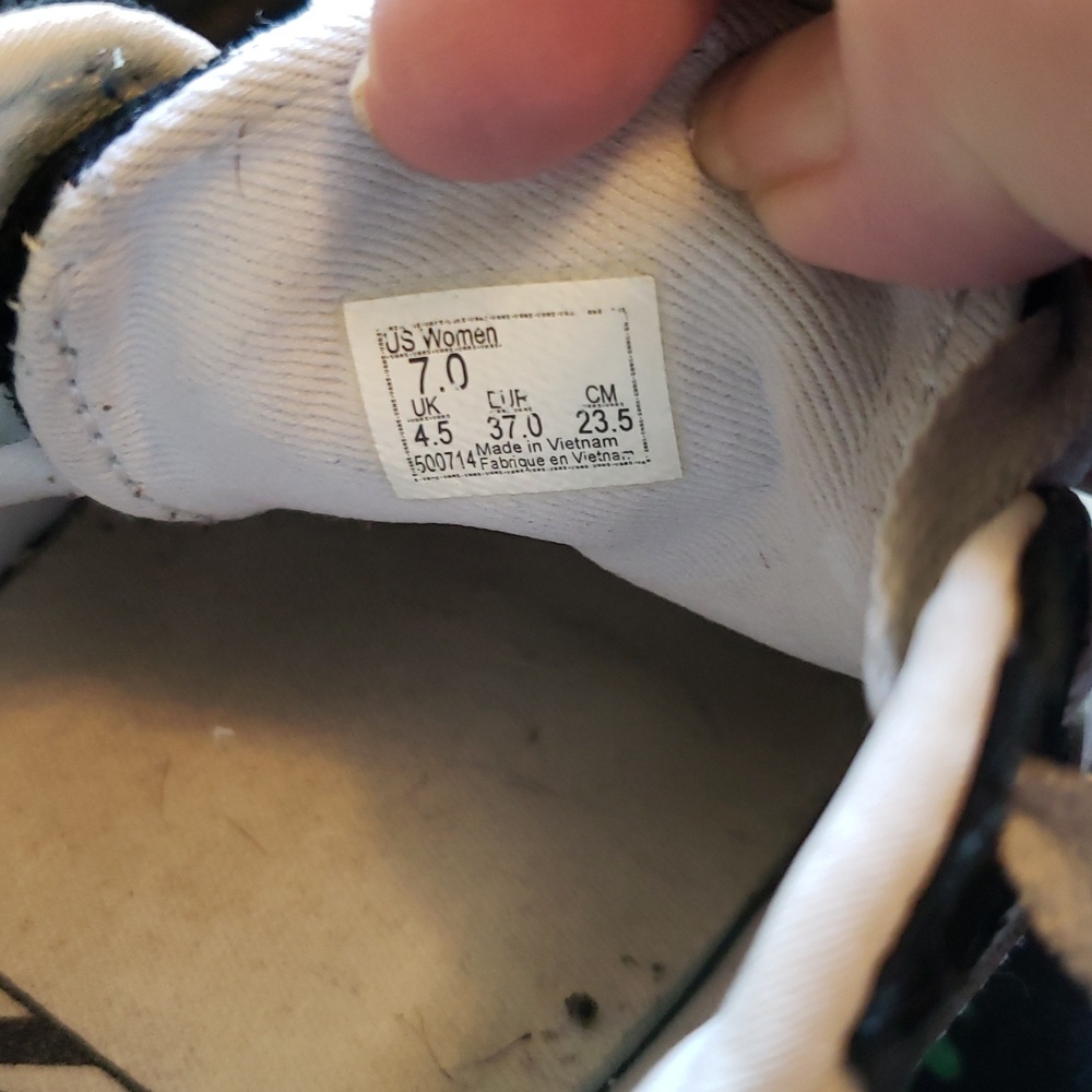 Vans Old Skool Suede and Canvas Sneakers Black and White Checker - Picture 10 of 14